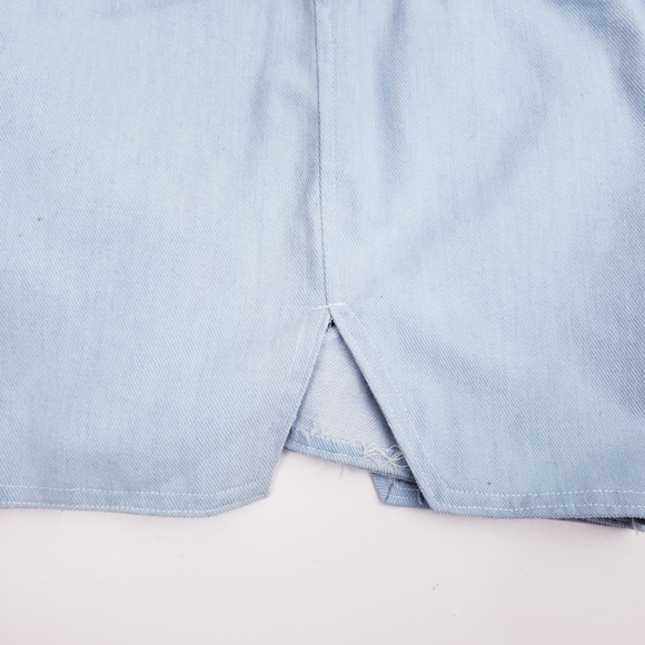 Vintage 1970s Highwaist Shorts Light Blue Cotton w/ Embroidered Ladybug Sz Small - Picture 7 of 9